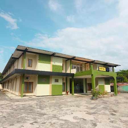 Spot On 2809 Hotel Yasmin Siak Sri Indrapura Exterior foto