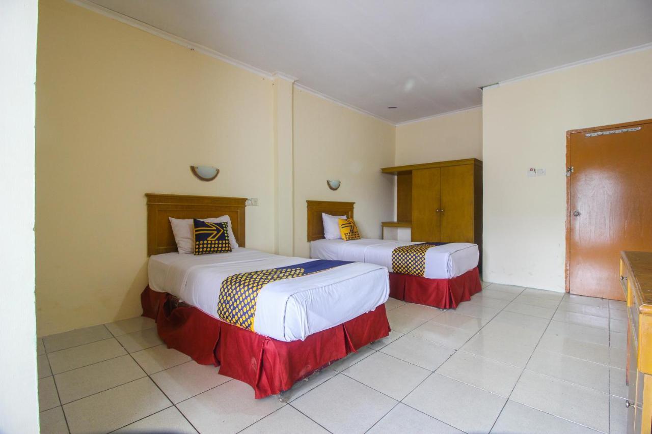 Spot On 2809 Hotel Yasmin Siak Sri Indrapura Exterior foto