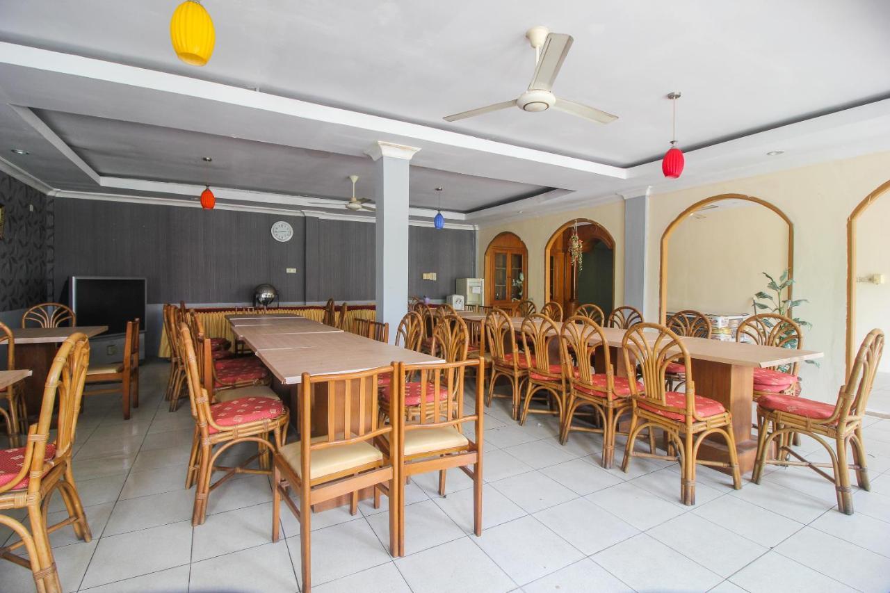 Spot On 2809 Hotel Yasmin Siak Sri Indrapura Exterior foto